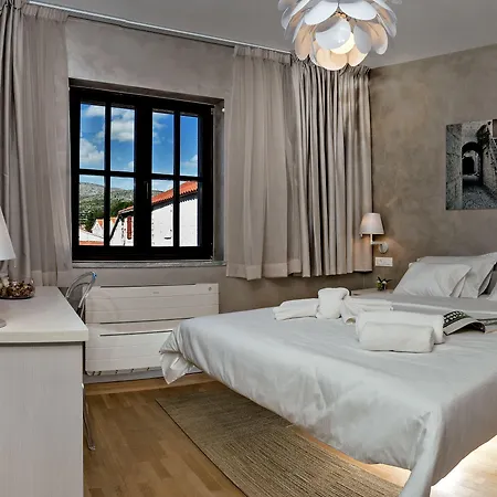 Pensionat Luna Trogir