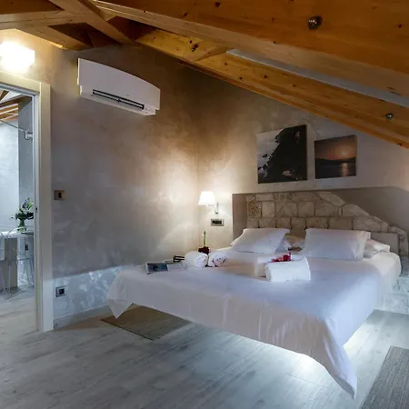 Luna בית הארחה טרוגיר