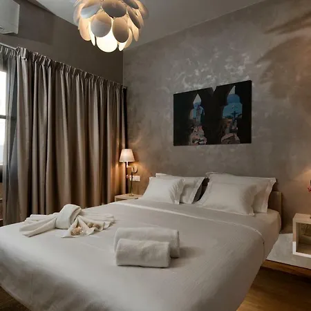 Luna 3* Трогир